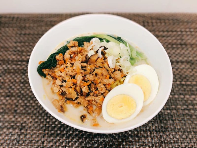 担々麺風 豆乳肉みそラーメン