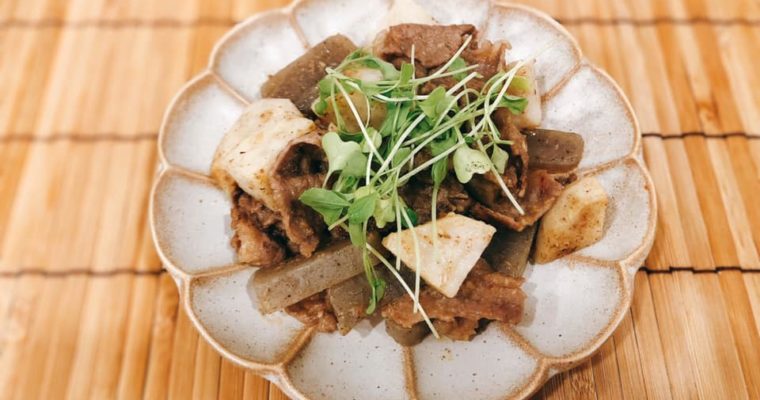 こんにゃくで整腸 牛肉と里芋の味噌炒め